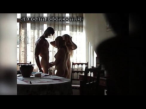 ❤️ Teman seks mengundang pria raksasa dan threesome bersamanya ❌ porno indah di id.camporner.top ️❤